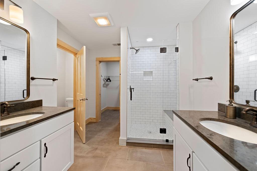 Gorgeous New Build Whiteface Club Resort Lake Placid Bagian luar foto